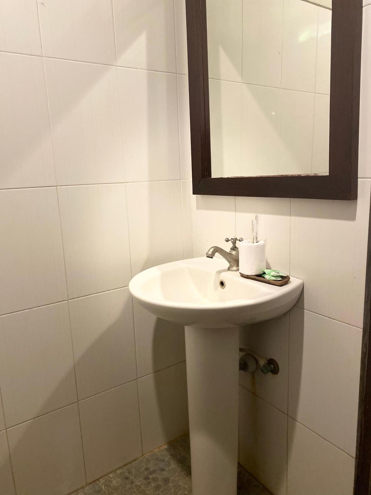 Ghamed Sari Hotel Buitenkant foto