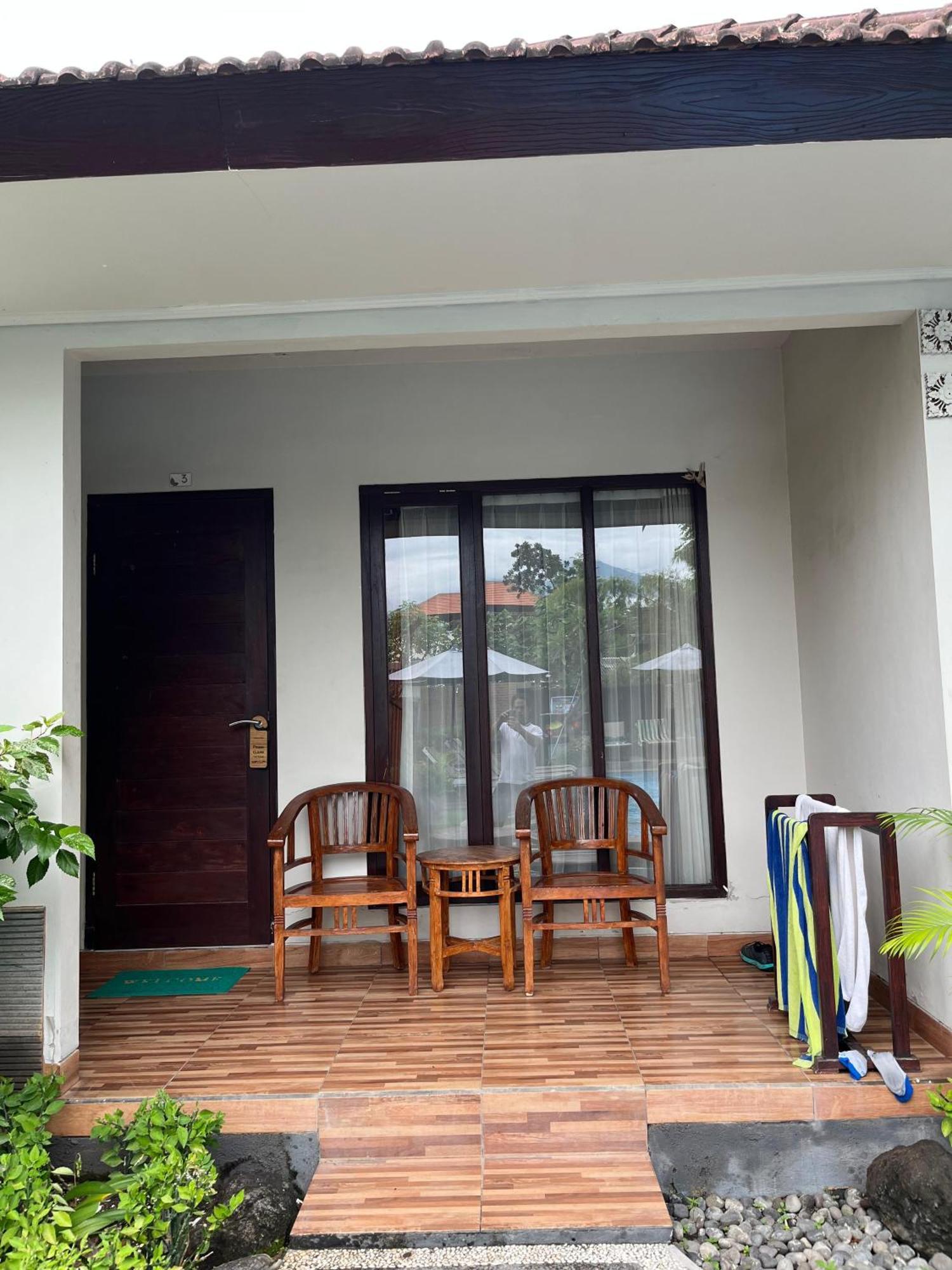 Ghamed Sari Hotel Buitenkant foto