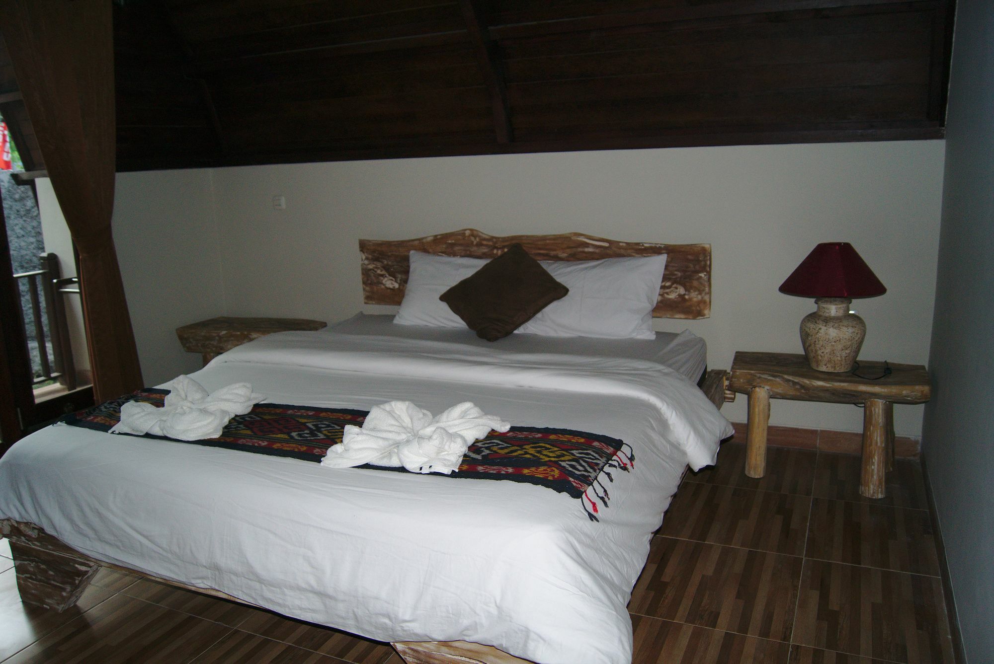 Ghamed Sari Hotel Buitenkant foto