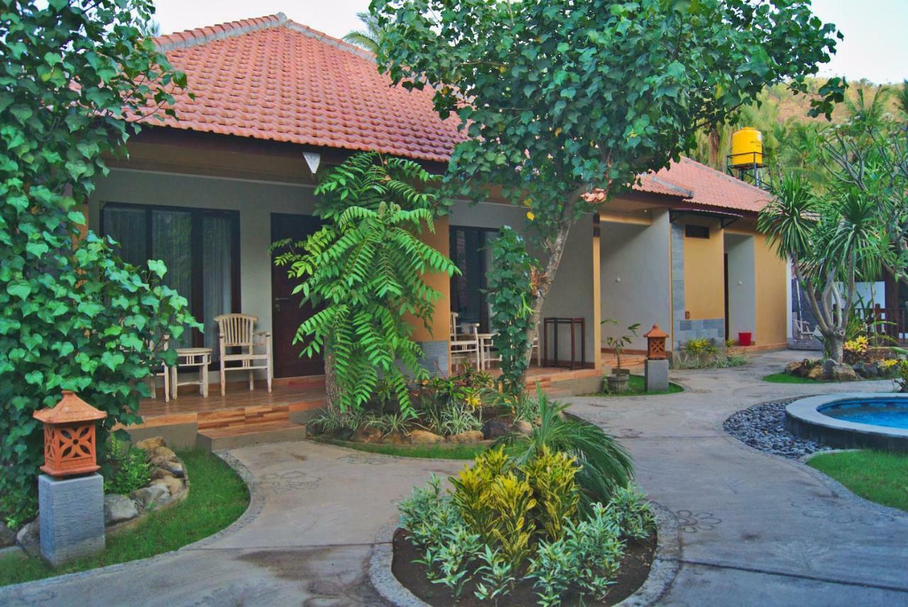 Ghamed Sari Hotel Buitenkant foto